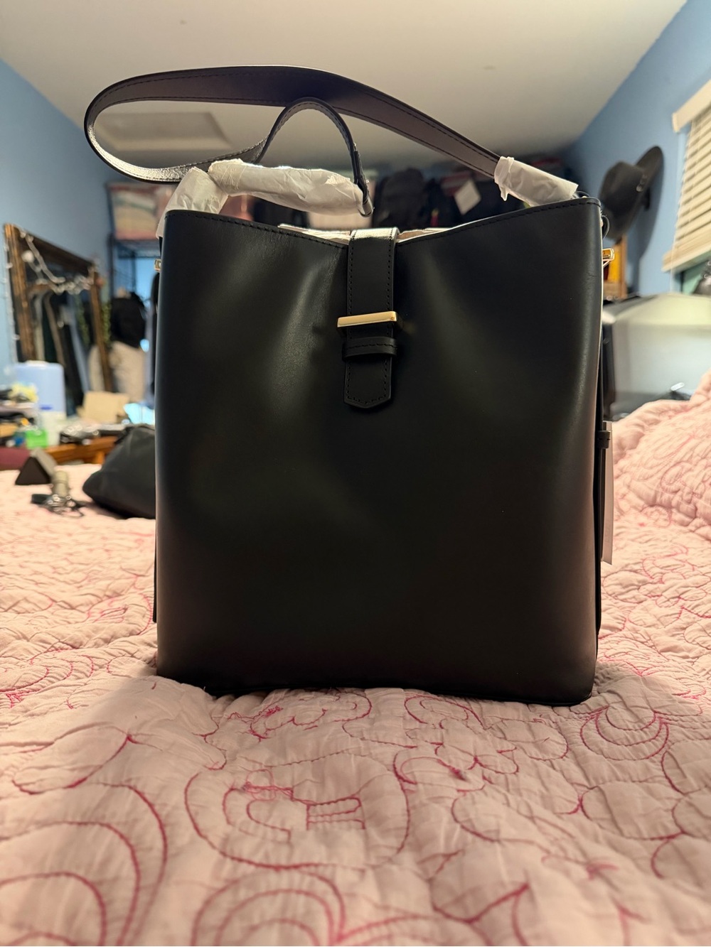 BNWT & Other Stories Bucket Leather Bag With Buckle